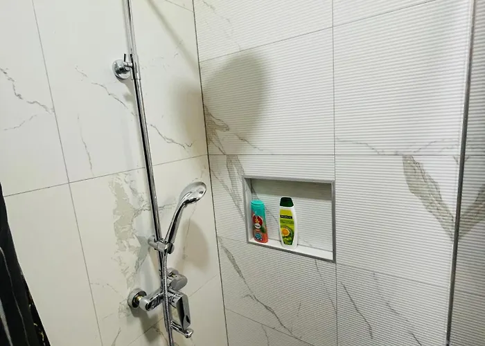 Luxury Centar شقة