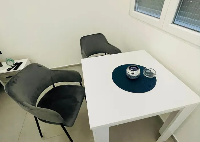 Luxury Centar 公寓 *